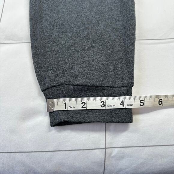 Vuori Pants Womens Small Gray Charcoal Performance Jogger Athletic Sporty Travel - Picture 11 of 11